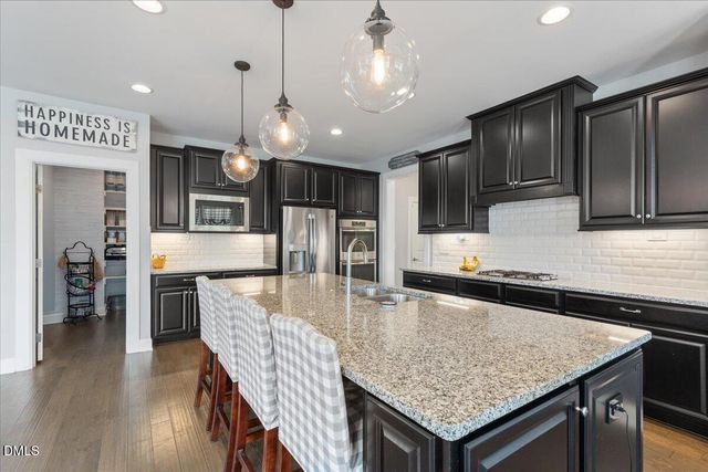 2918 Jordan Pointe Boulevard, New Hill, NC 27562