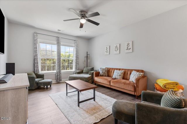 2918 Jordan Pointe Boulevard, New Hill, NC 27562