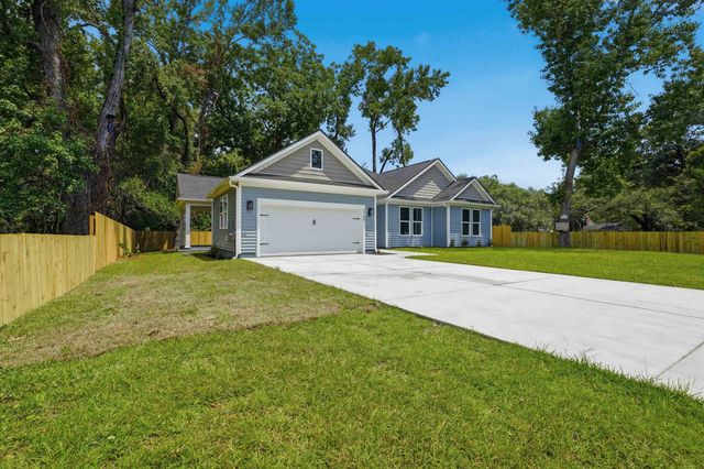 1706 Simms St., Georgetown, SC 29440