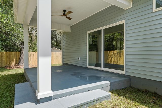 1706 Simms St., Georgetown, SC 29440