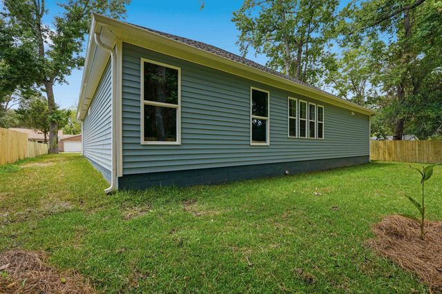 1706 Simms St., Georgetown, SC 29440