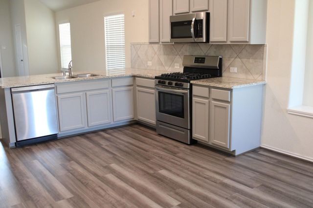 9810 Copper Ranch Trail, Richmond, TX 77406