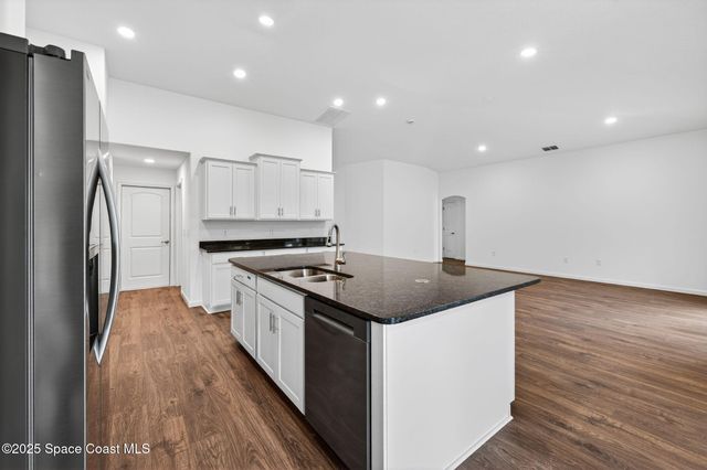 474 Scenic Road SW, Palm Bay, FL 32908