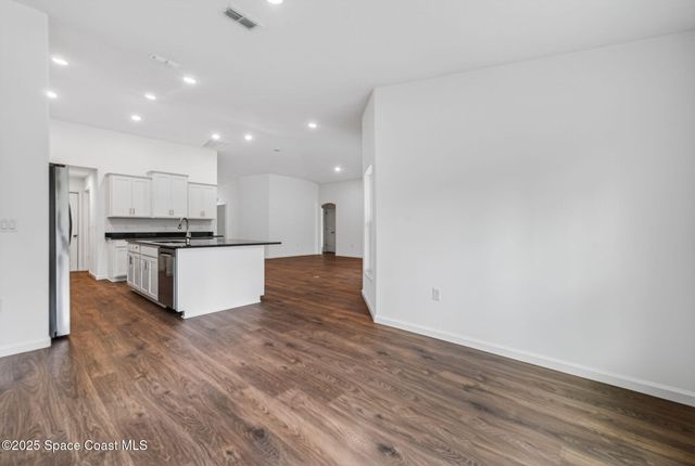 474 Scenic Road SW, Palm Bay, FL 32908