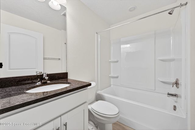 474 Scenic Road SW, Palm Bay, FL 32908