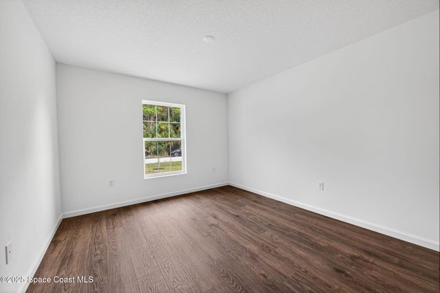 474 Scenic Road SW, Palm Bay, FL 32908