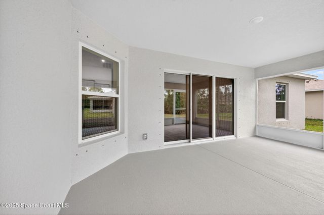 474 Scenic Road SW, Palm Bay, FL 32908