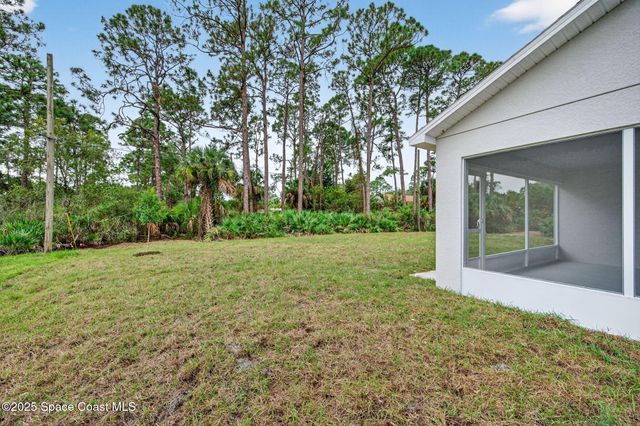 474 Scenic Road SW, Palm Bay, FL 32908