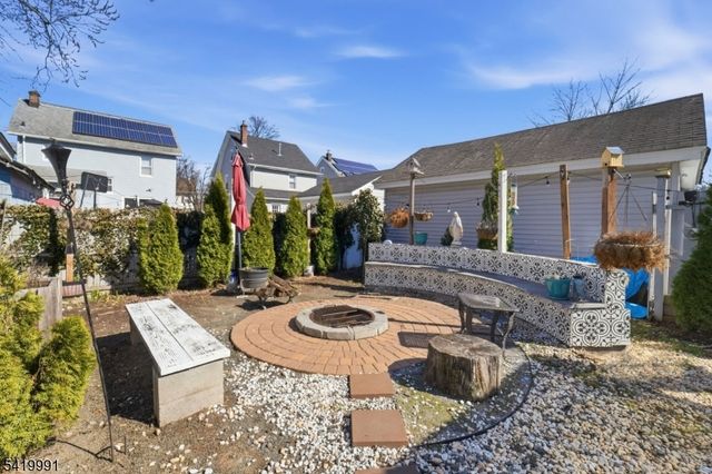 209 Floral St, Roselle Boro, NJ 07203