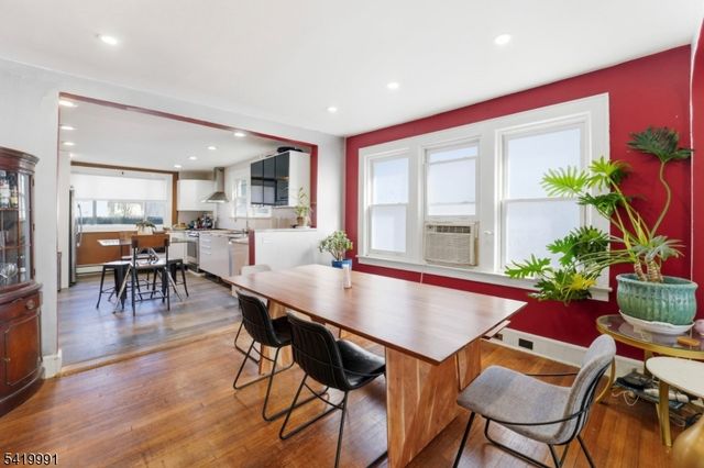 209 Floral St, Roselle Boro, NJ 07203