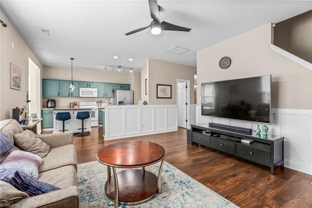 6031 Parkside Circle, Winston-salem, NC 27107