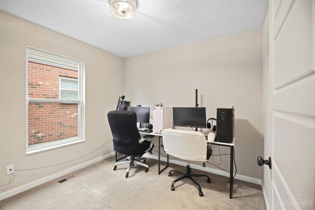 1940 Redbud Drive, Hamilton, OH 45013