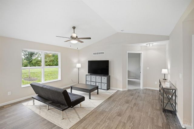 1940 Redbud Drive, Hamilton, OH 45013