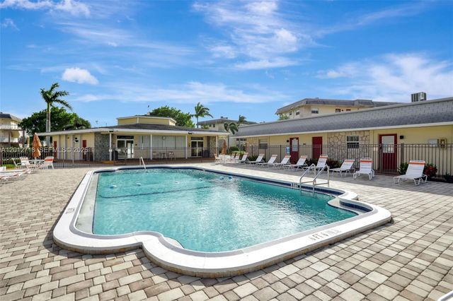 4451 NW 16th St K208, Lauderhill, FL 33313