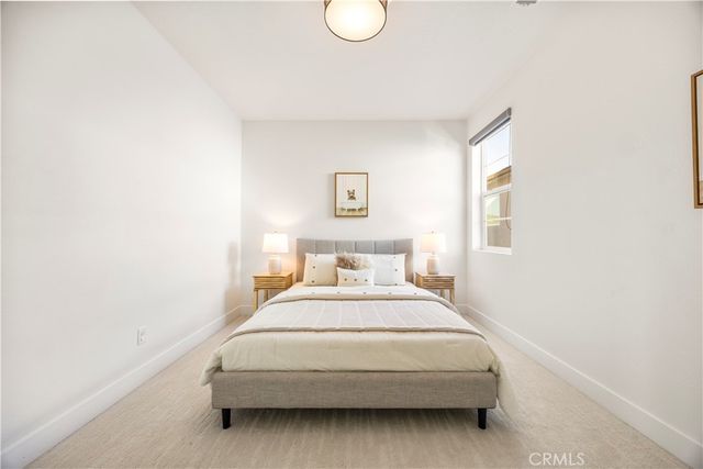 27762 Lens, Valencia, CA 91381