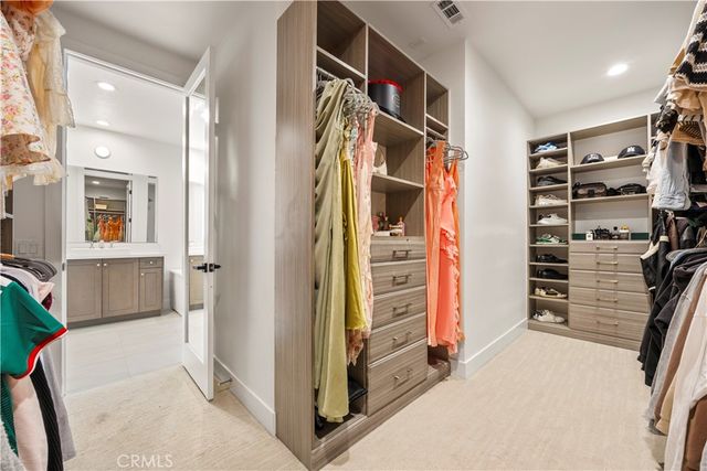 27762 Lens, Valencia, CA 91381