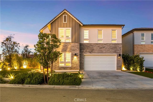 27762 Lens, Valencia, CA 91381