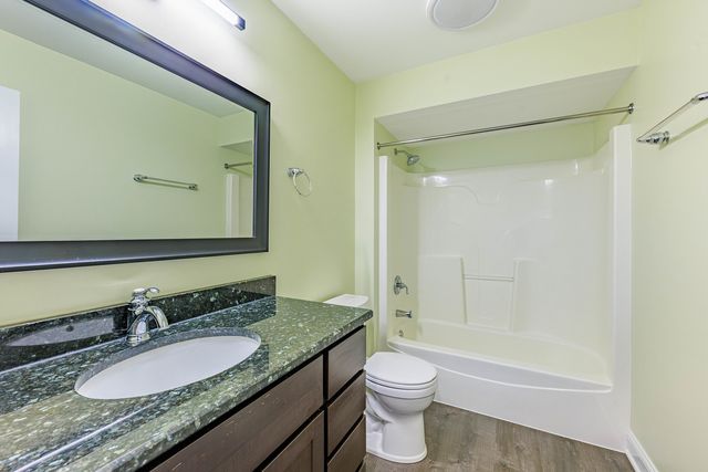 1022 Edinburgh Court, Joliet, IL 60431