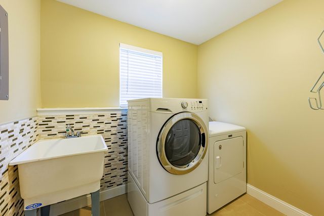 1022 Edinburgh Court, Joliet, IL 60431