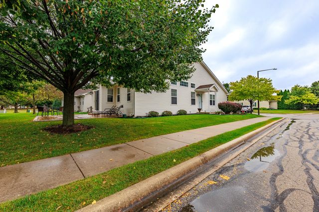 1022 Edinburgh Court, Joliet, IL 60431