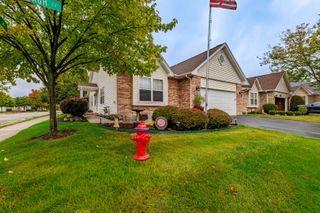 1022 Edinburgh Court, Joliet, IL 60431