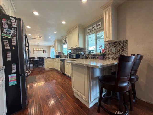340 Mitchell, Redlands, CA 92374