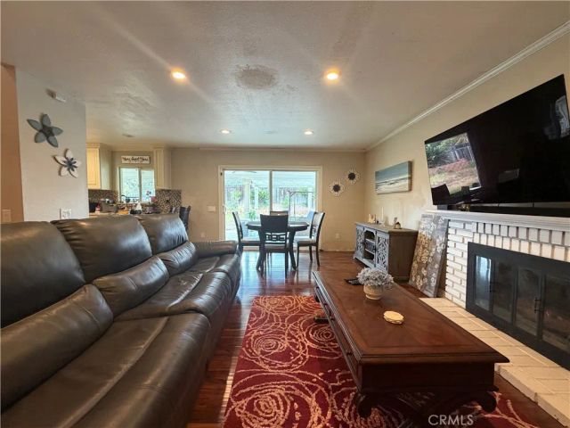 340 Mitchell, Redlands, CA 92374