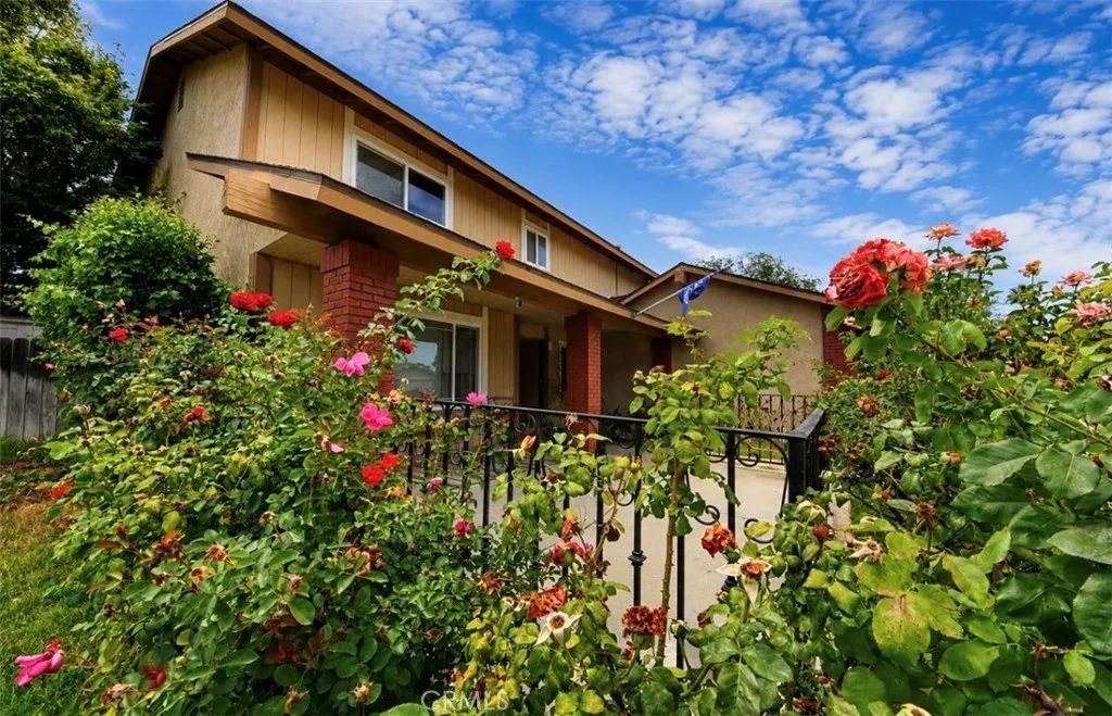 340 Mitchell, Redlands, CA 92374