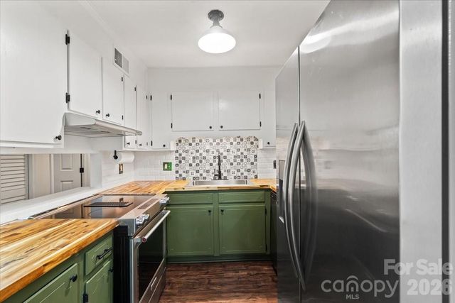 140 Lake Concord Road NE D10, Concord, NC 28025