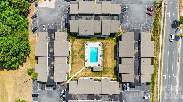 140 Lake Concord Road NE D10, Concord, NC 28025