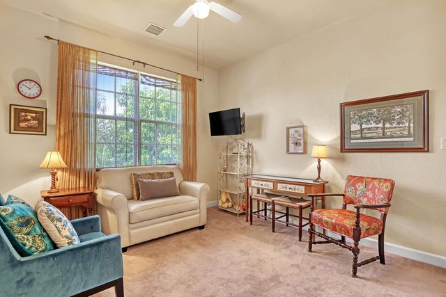 2560 NE 11th Street, Pompano Beach, FL 33062