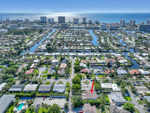 2560 NE 11th Street, Pompano Beach, FL 33062