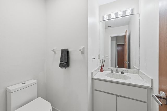 12043 SW 1st Street, Coral Springs, FL 33071