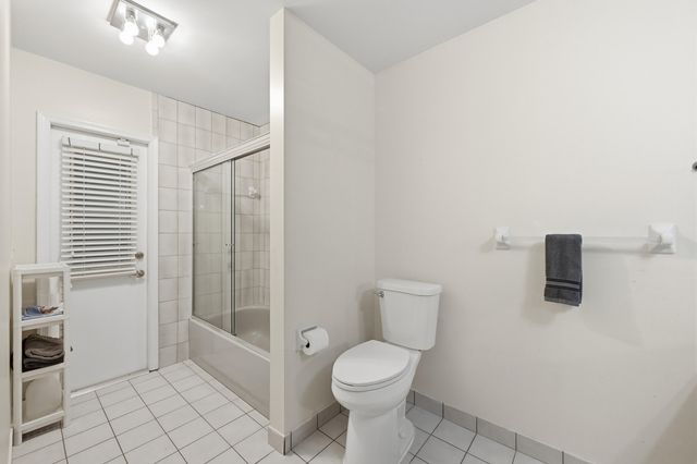 12043 SW 1st Street, Coral Springs, FL 33071