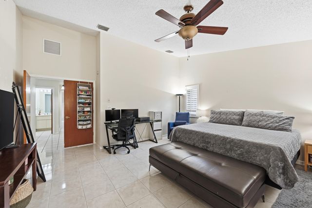 12043 SW 1st Street, Coral Springs, FL 33071