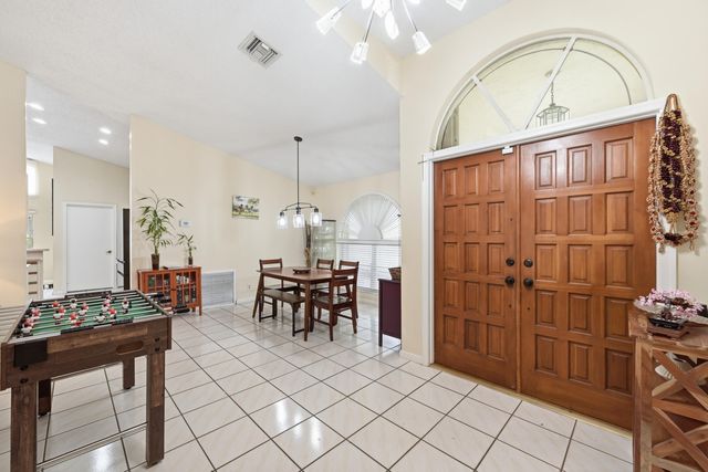 12043 SW 1st Street, Coral Springs, FL 33071