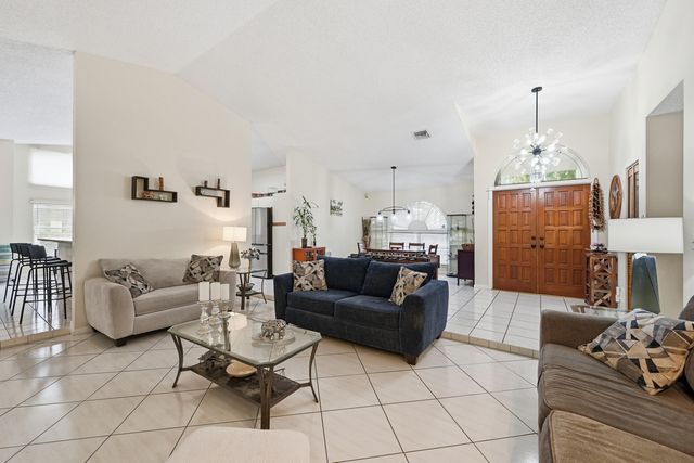 12043 SW 1st Street, Coral Springs, FL 33071