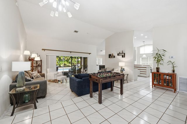 12043 SW 1st Street, Coral Springs, FL 33071