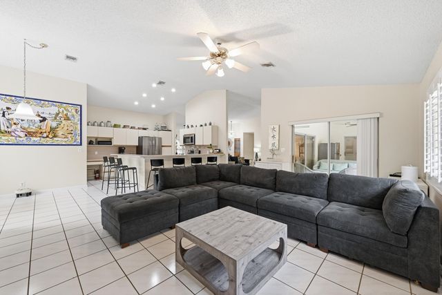 12043 SW 1st Street, Coral Springs, FL 33071