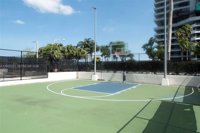 600 NE 36th Street 1507, Miami, FL 33137