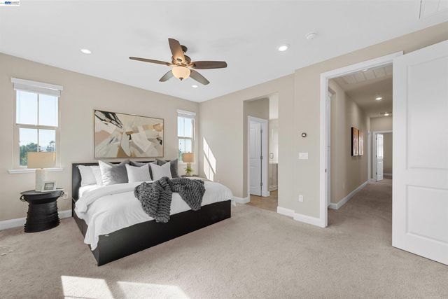 1597 Hidden Creek Ln, Milpitas, CA 95035