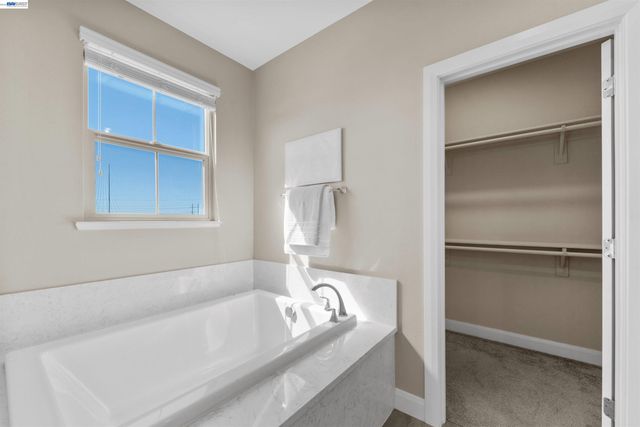 1597 Hidden Creek Ln, Milpitas, CA 95035