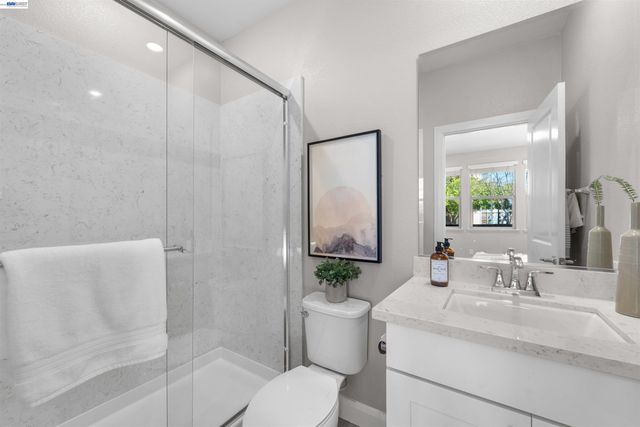 1597 Hidden Creek Ln, Milpitas, CA 95035