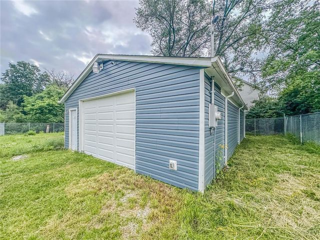 522 Lagro Avenue, St Louis, MO 63125