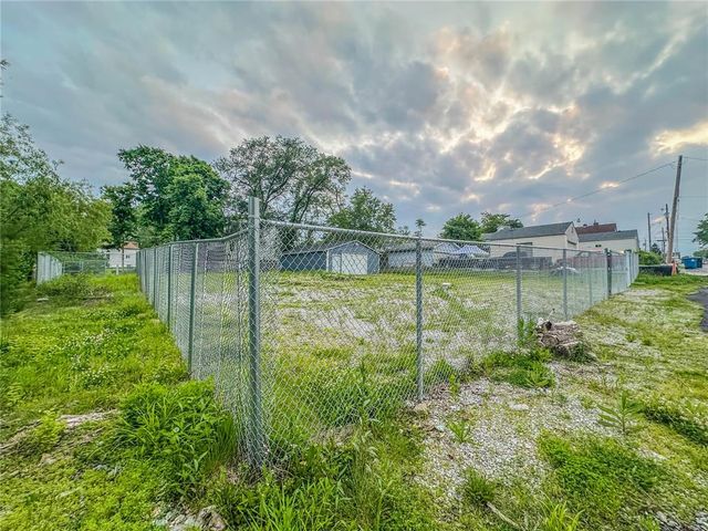 522 Lagro Avenue, St Louis, MO 63125