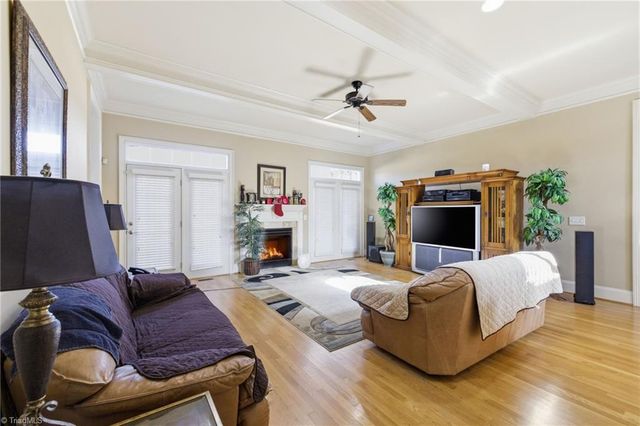204 Fosseway Drive, Greensboro, NC 27455