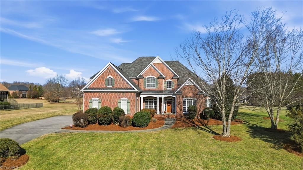 204 Fosseway Drive, Greensboro, NC 27455