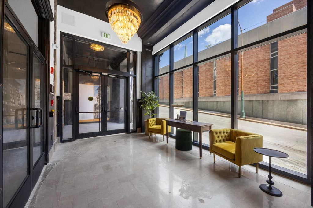 117 E 7th St # 902-A, Chattanooga, TN 37402