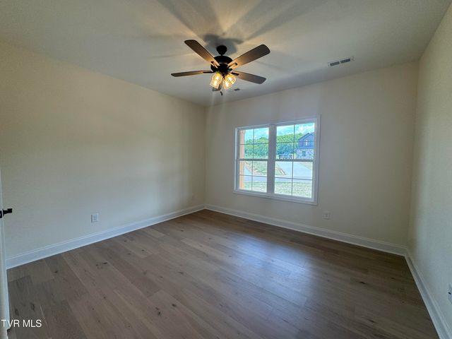 544 Larkins Farm Drive, Jonesborough, TN 37659