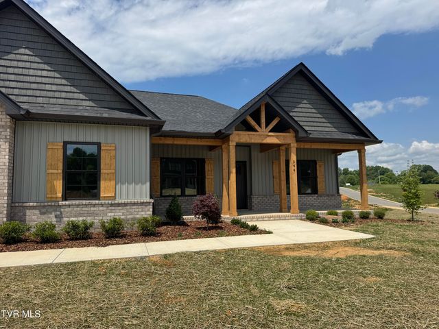 544 Larkins Farm Drive, Jonesborough, TN 37659